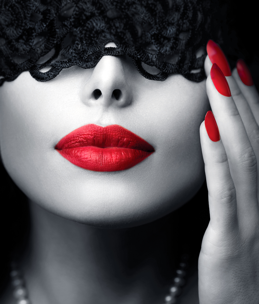 Best Discreet Dating Apps in 2026: Woomatch vs Ashley Madison, Gleeden & AFF